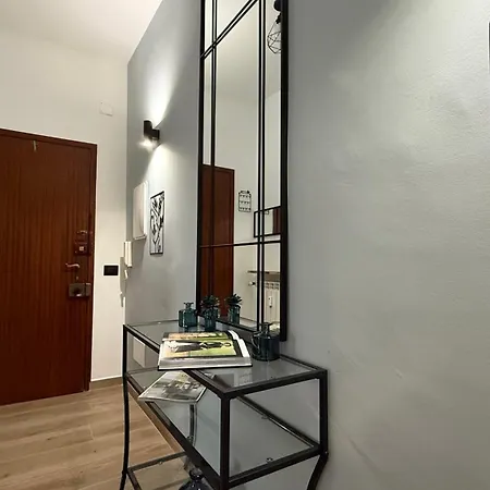 Apartment M&p House *